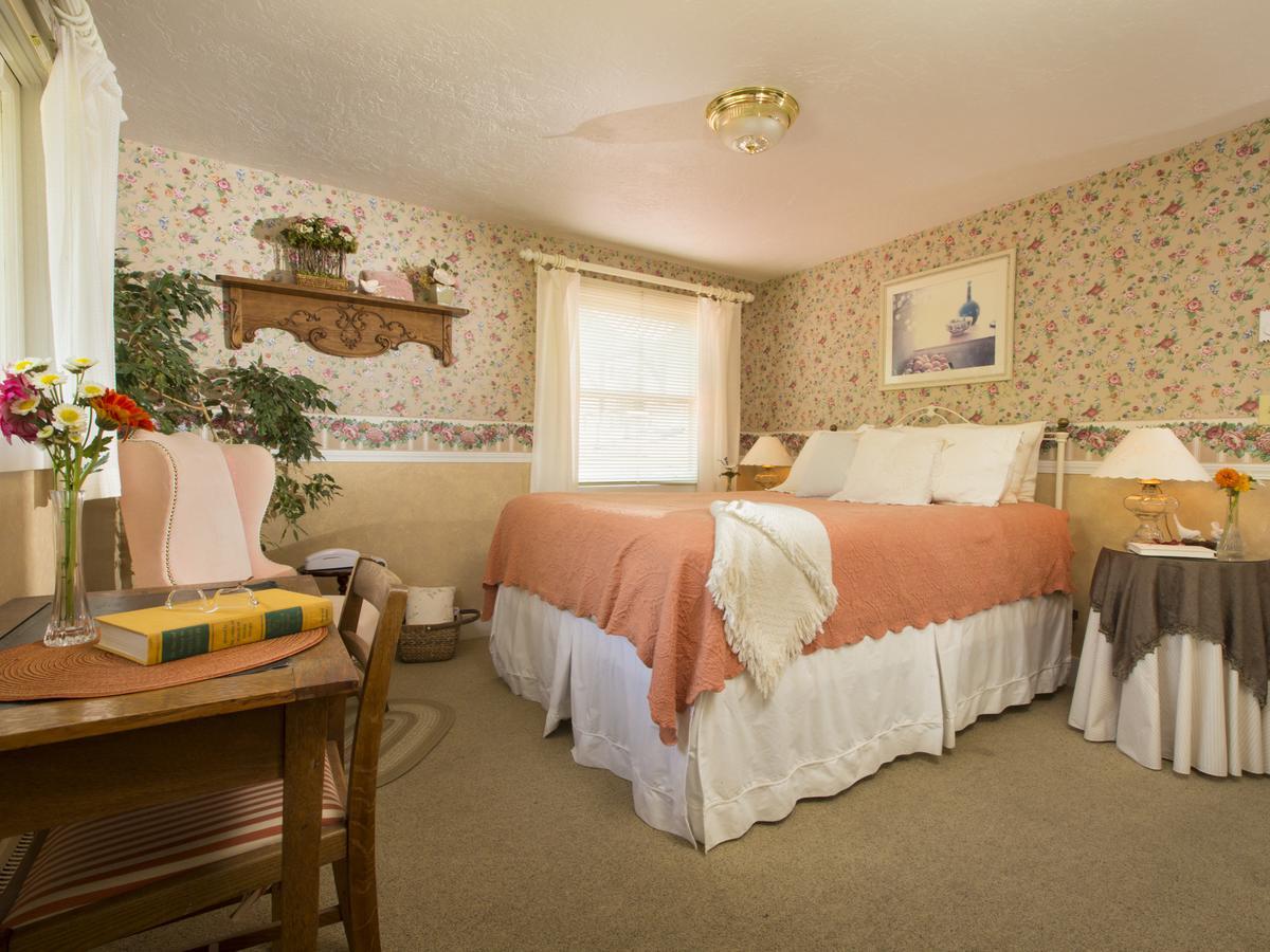 Country Willows Inn (Adults Only) Ashland Exterior photo
